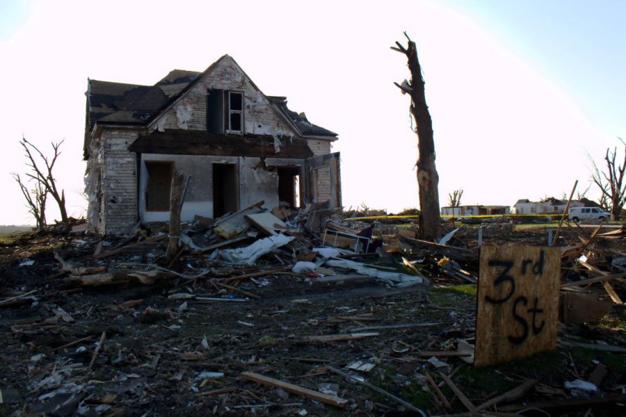 One Day, Thirteen Tornadoes: Tragedy Strikes in Iowa